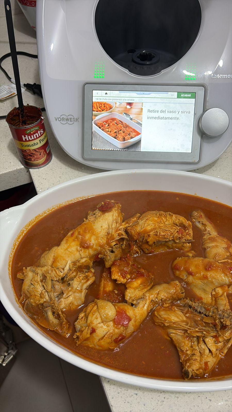 Pollo con pimientos a la cerveza